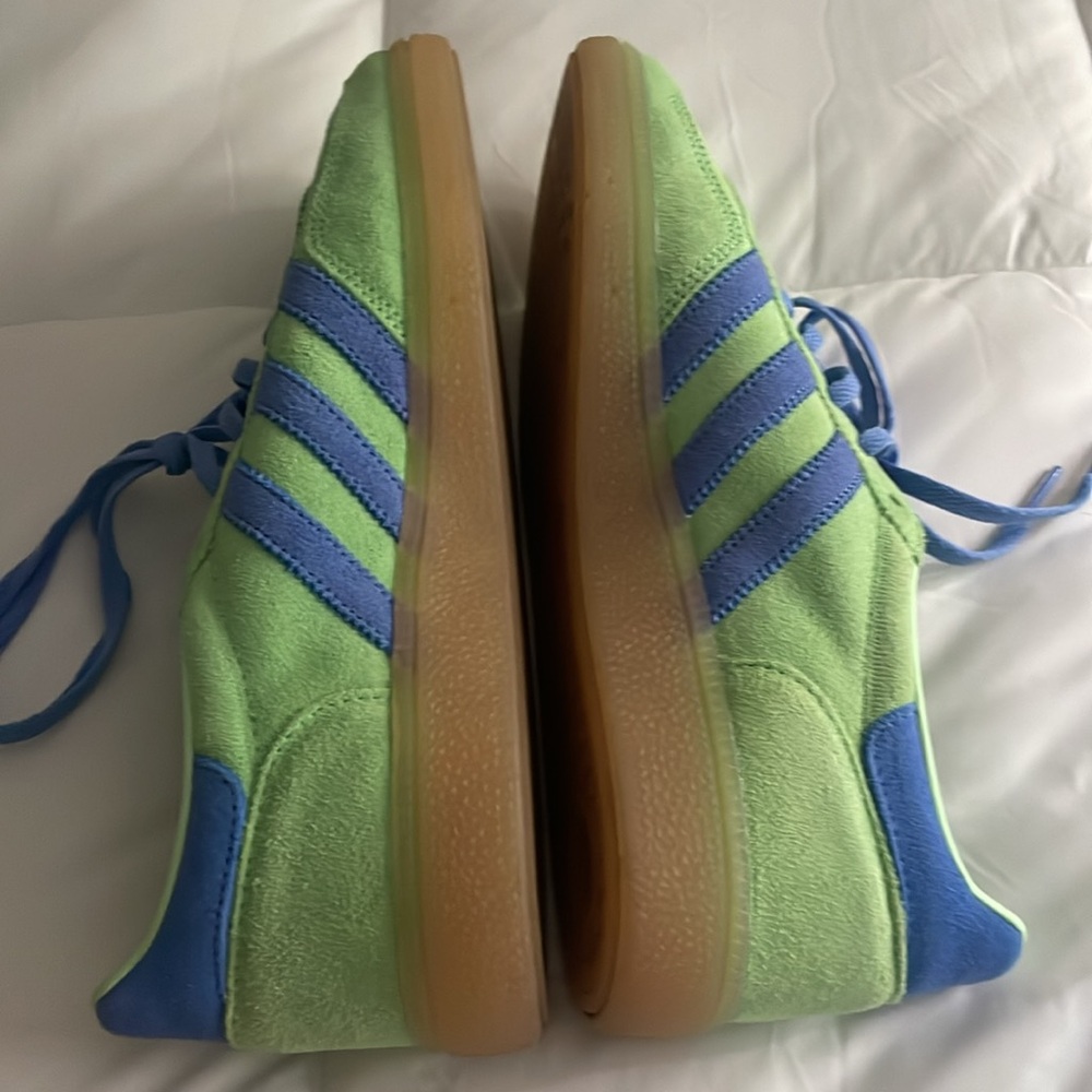 Adidas Spezial Women’s - Picture 3 of 6